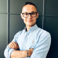 Daniel Karolkiewicz Email