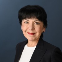 Esther Staskiewicz Email & Phone Number