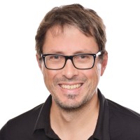 Björn Rohles Email