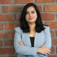 E-mail e número de telefone de Damini Mahajan