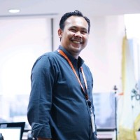 Fajar Gumilang Email & Phone Number