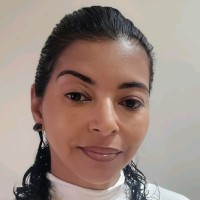 Danielle Gomes Email