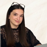 Anna Floribert Email