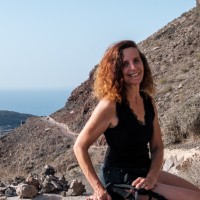 Gila Kamhi Email & Phone Number