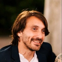 Nicola Poccia Email