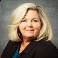 UniFirst Corporation Employee Nancy Warren's profile photo
