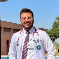 PreMed.PK Employee Hasnain Mankani's profile photo