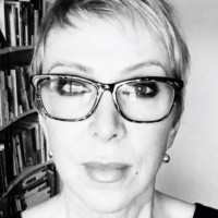 McCarthy Tetrault LLP Employee Catherine Squires's profile photo