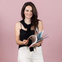 Rina Kukaj Email