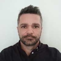 Radek Kmak Email