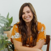 Wags & Walks Employee Elisa Morales's profile photo