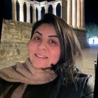 Vanessa Alvarenga Email