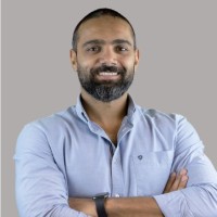 Ayman Attia Email