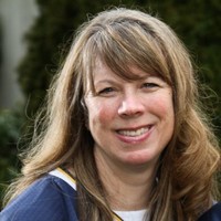 Suzanne Apodaca Email & Phone Number