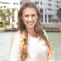 Metro Commercial Real Estate Employee Alyona Tsutskova's profile photo