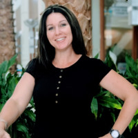 Amy Oakley Email & Phone Number