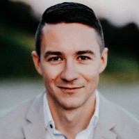 Nicolai Bastian Email