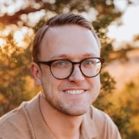 Logan Lester Email