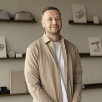 Tim van Loenen Email