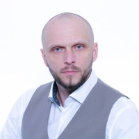 MacIej Symonowicz Email