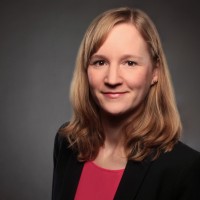 Simone Wulf Email