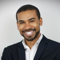 Influenster Employee Larry Parker's profile photo