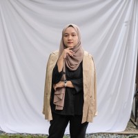 Bracket & Co Employee Ria Oktavia's profile photo