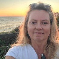 Los Angeles City Planning Employee Erin Strelich's profile photo