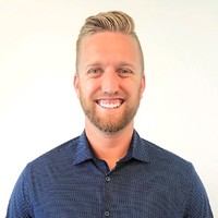 Charles Schwab Employee Travis Barry's profile photo