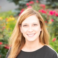 Anna Zuratt Email & Phone Number