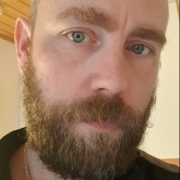 Linus Backström Email