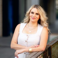 Summit Chase Employee Jessica Mason's profile photo