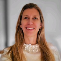 Mariana del Papa Email