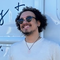 Fireclay Tile Employee Vincent Jimenez's profile photo
