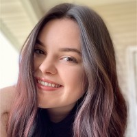 Taylor Hubbard Email & Phone Number