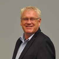 Stephen Knutson Email & Phone Number