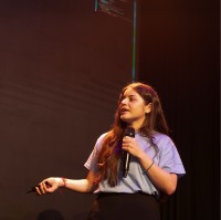 Paula Leon Email