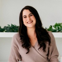 Danielle Combs Email & Phone Number
