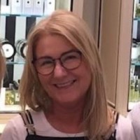 Lorraine Walsh Email