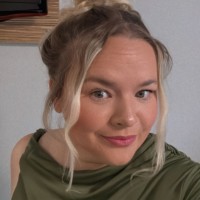 CPG Logistics Employee Leonnie Diplock's profile photo