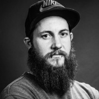 Ryan van Den Berg Email