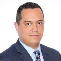 Luis Uribe Email
