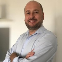 Eduardo Souza Email