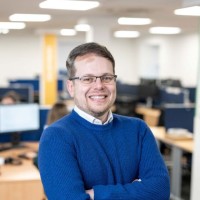 Graeme Leslie Email
