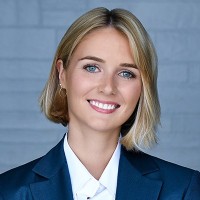 Celia Menke Email & Phone Number