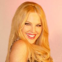 Llynda More