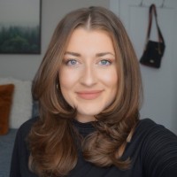 Anna Dvorchak Email & Phone Number