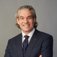  Employee Douglas Smith's profile photo