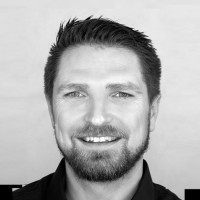 Thomas Meinert Email