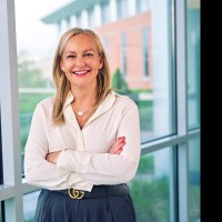 Elizabeth Walker Email & Phone Number